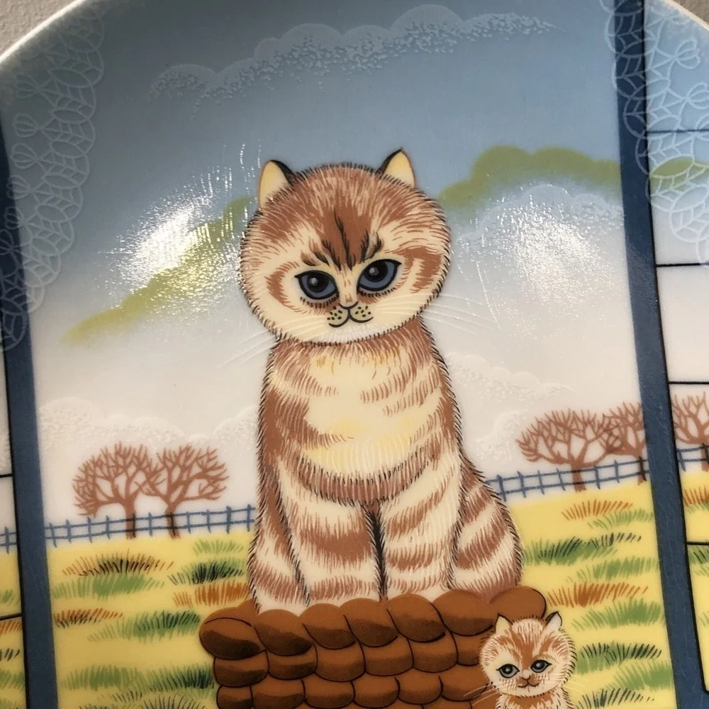 Vintage Artmark Porcelain Plate Cat Kitten Blue Sky Fields Decor Japan 7 3/4